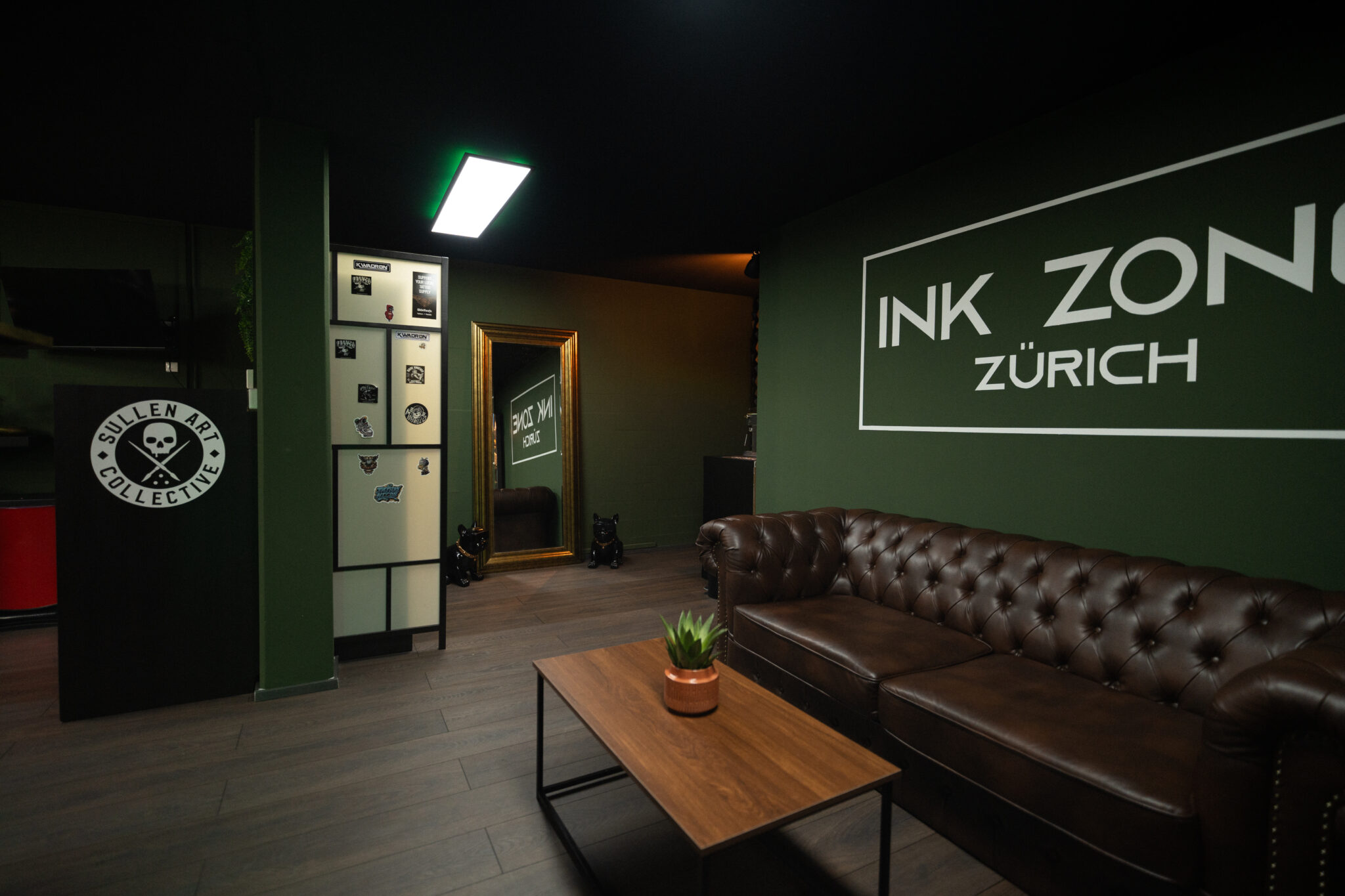 Kaffeebar im Studio von INK ZONE ZÜRICH
