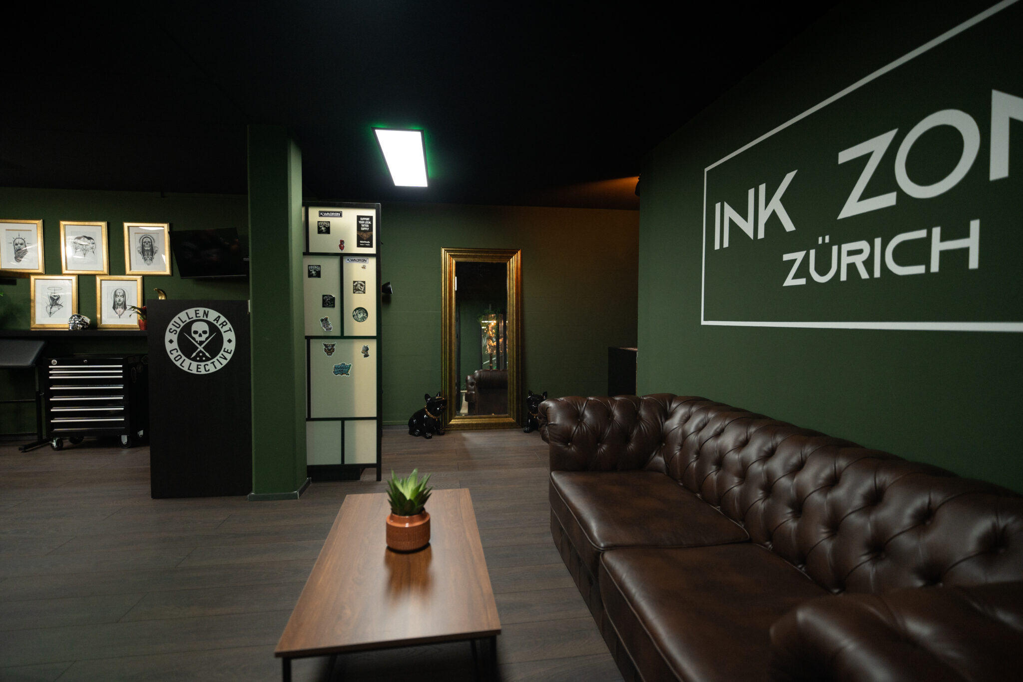 Eingangsbereich von INK ZONE ZÜRICH